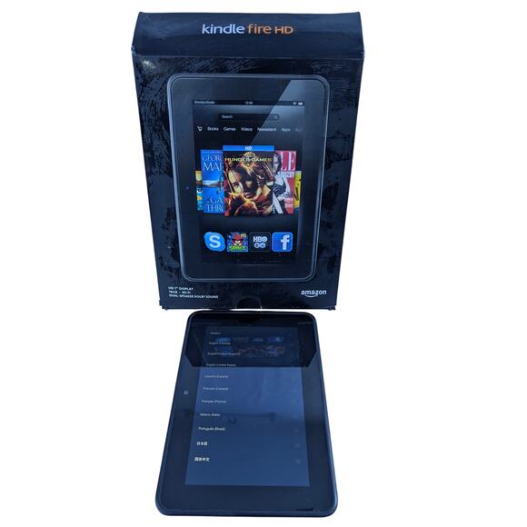 Amazon Kindle Fire  HD 7" 16 GB Dual Dolby Sound WI-FI HDMI Out E-Reader X43Z60 - Picture 1 of 9